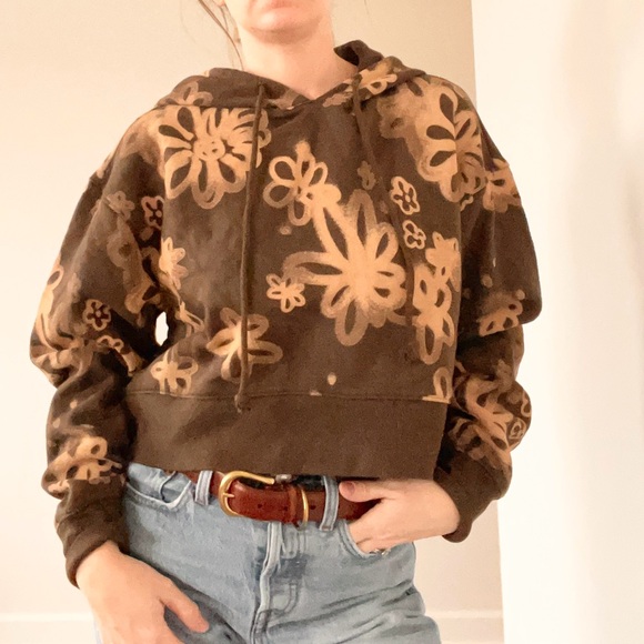 Wild Fable Brown Floral Cropped Sweatshirt - Picture 4 of 4